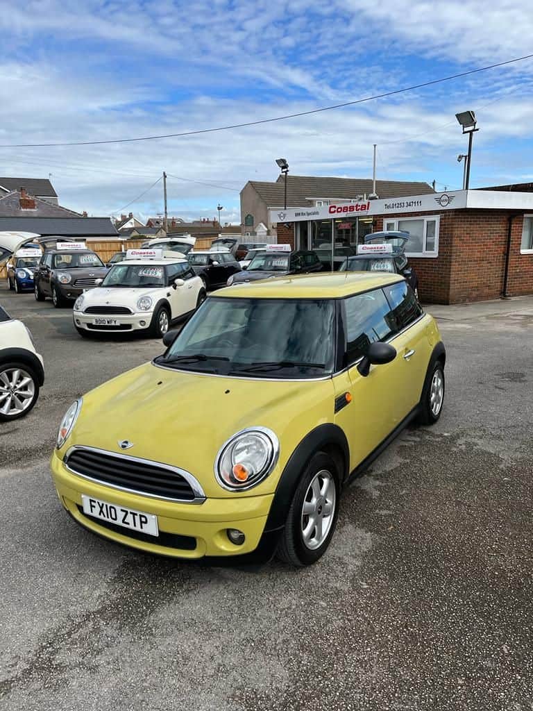 2010 MINI Hatch One