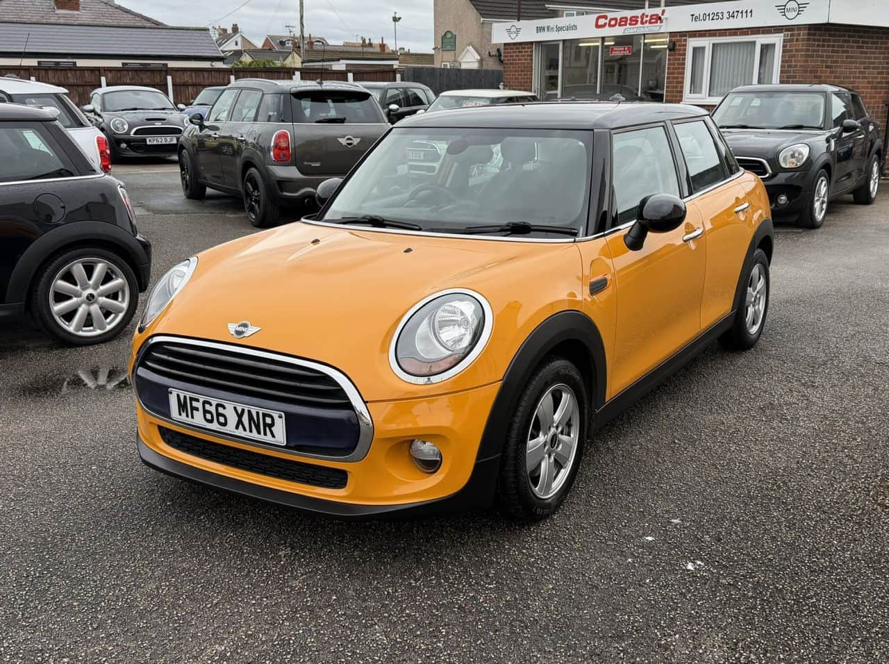 2016 MINI Hatch