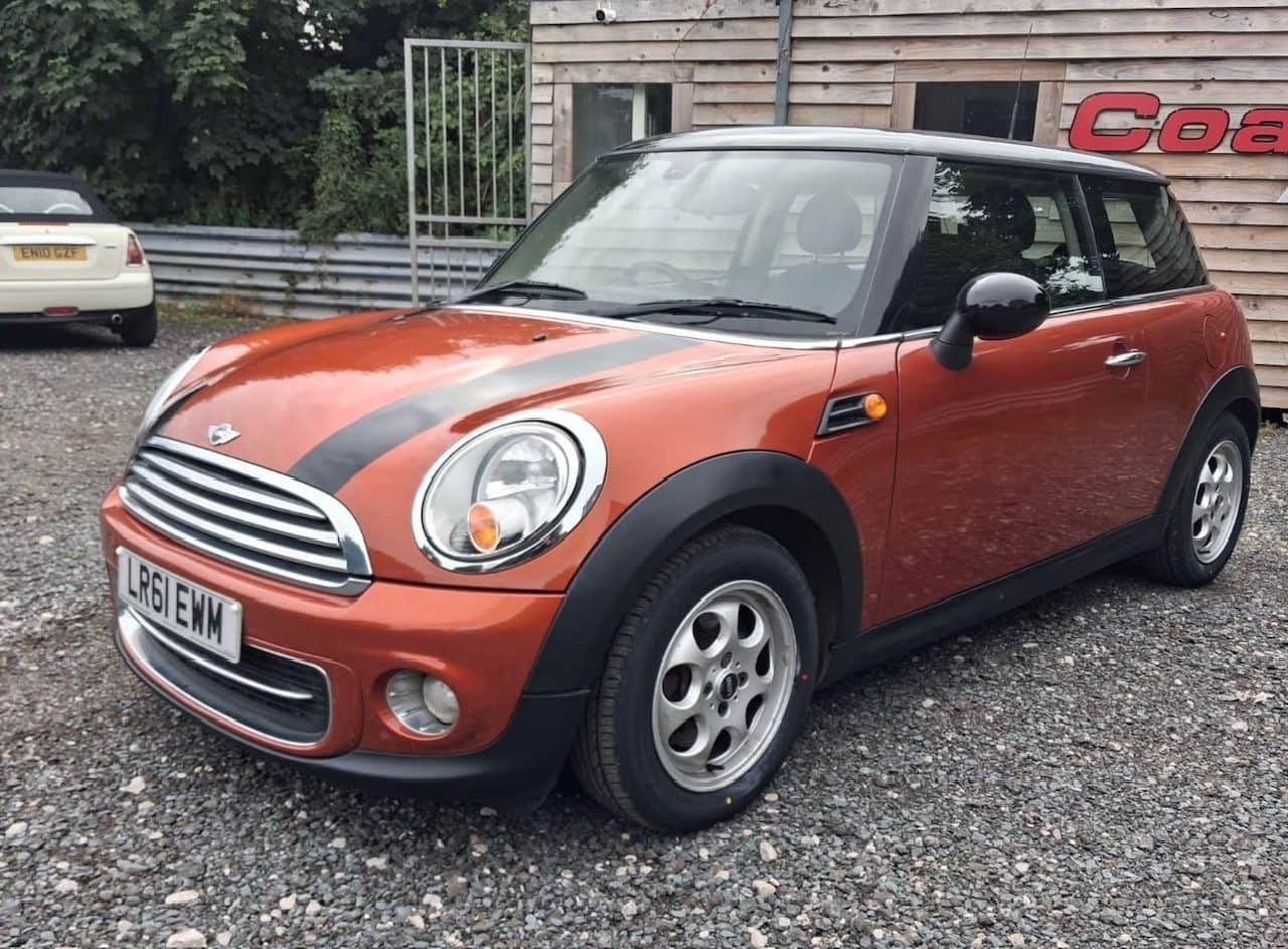2011 MINI Hatch