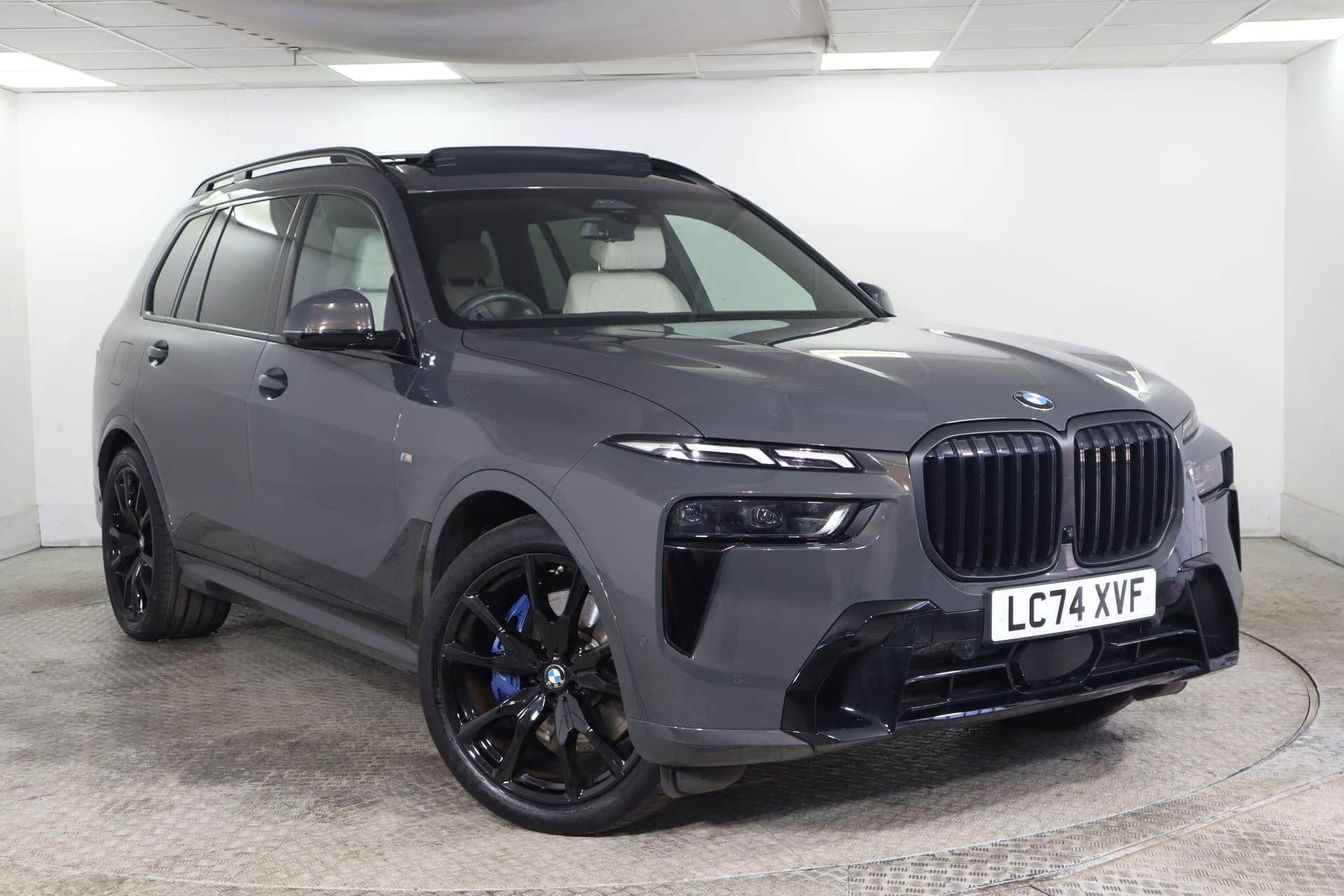 2024 BMW X7