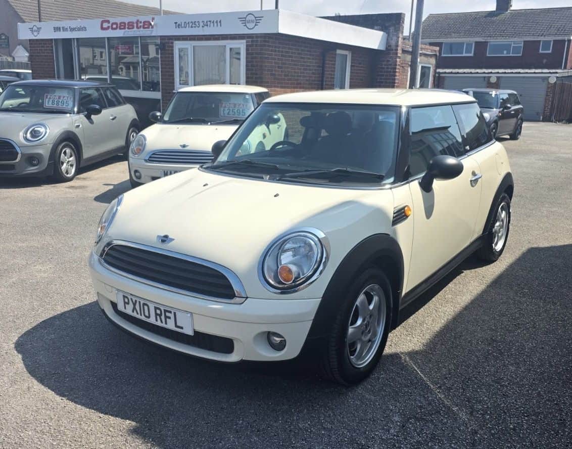 2010 MINI Hatch