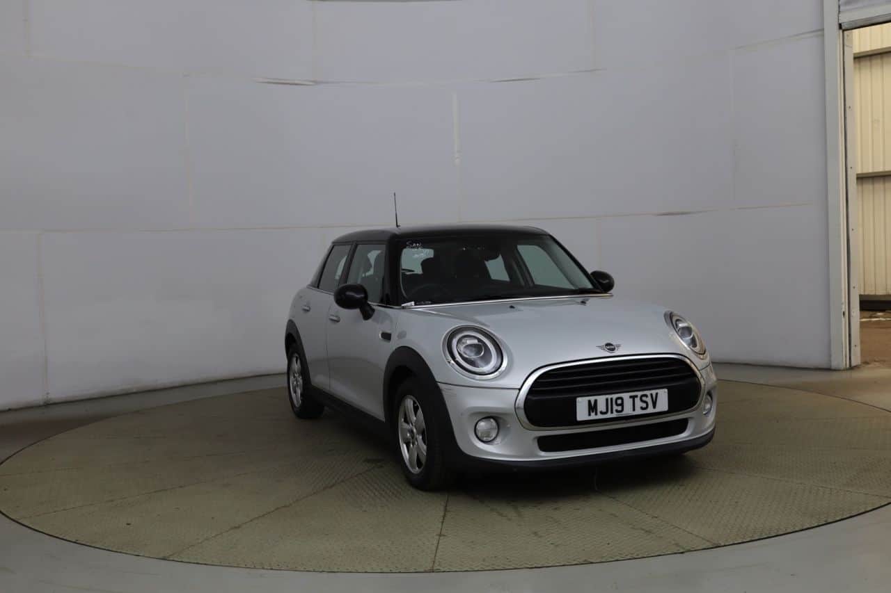 2019 MINI Hatch