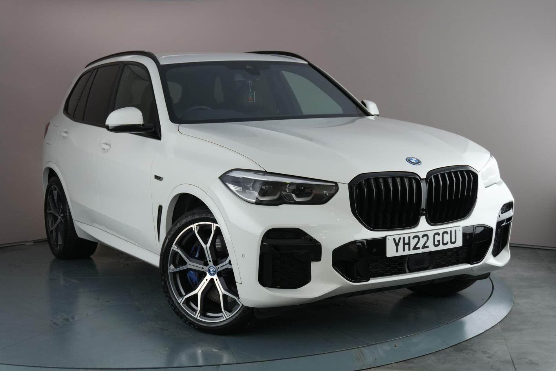 2022 BMW X5