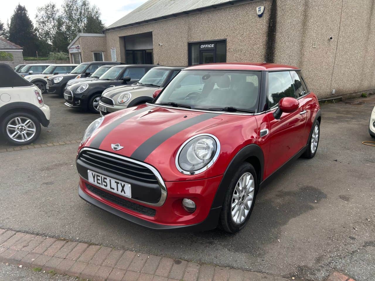 2015 MINI Hatch
