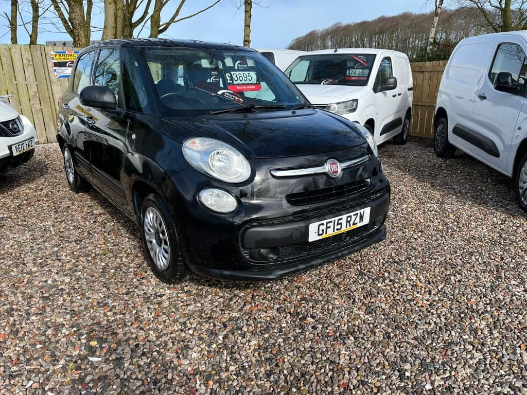 2015 FIAT 500L