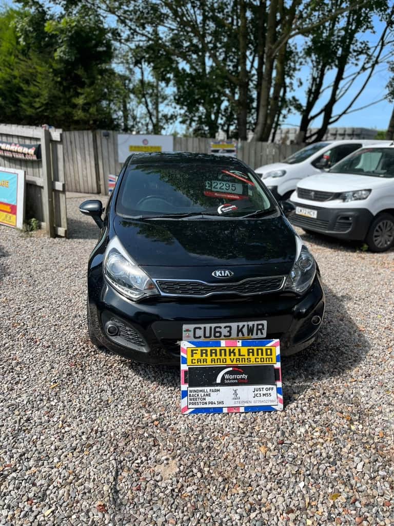 2013 KIA RIO