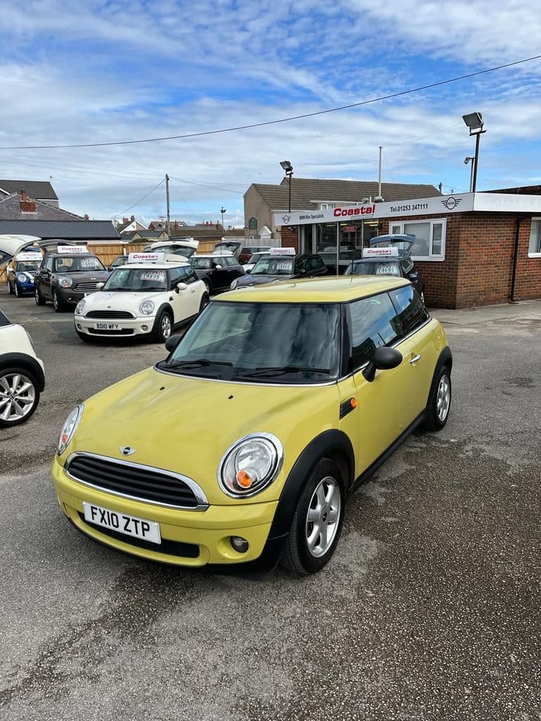 2010 MINI Hatch One